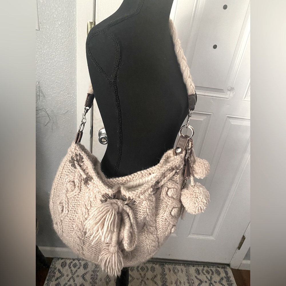 LaRok sweater hobo purse